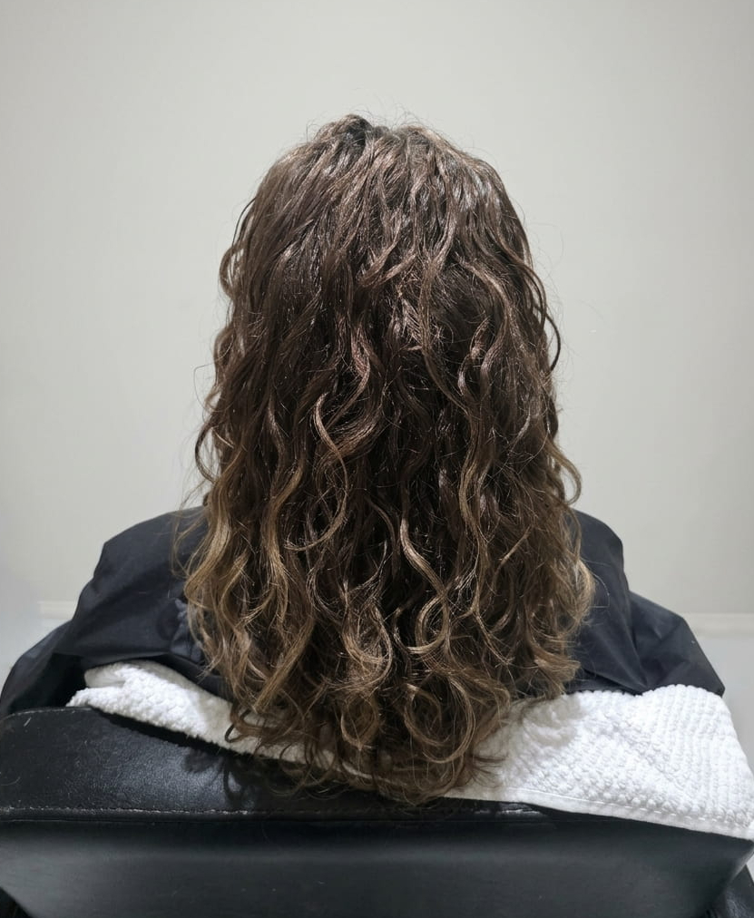 Deeply nourished curls with vibrant shape and softness.