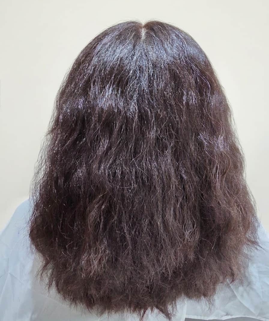 Lack of structure and dull appearance.